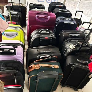 ขายปลีก-ส่ง กระเป๋ามือสองญี่ปุ่น กระเป๋าเดินทาง ยกกระสอบ คอลเลคชั่นที่คัดสรรและส่งตรงจากญี่ปุ่น